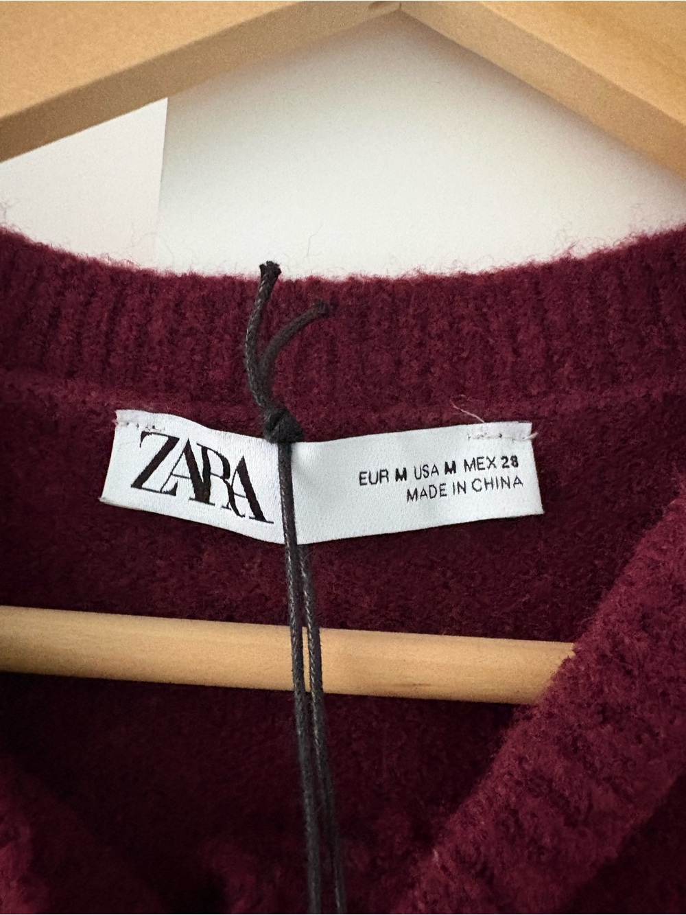 New with tags Zara Women's Burgundy Ruffled Wool Knit Cardigan - Picture 6 of 11